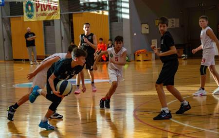 U14_KD in Pivka v Pivki_11112023_foto Aljaž Kerlatec